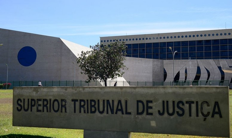 STJ Autoriza Mulher Arrependida a Retomar Nome De Solteira