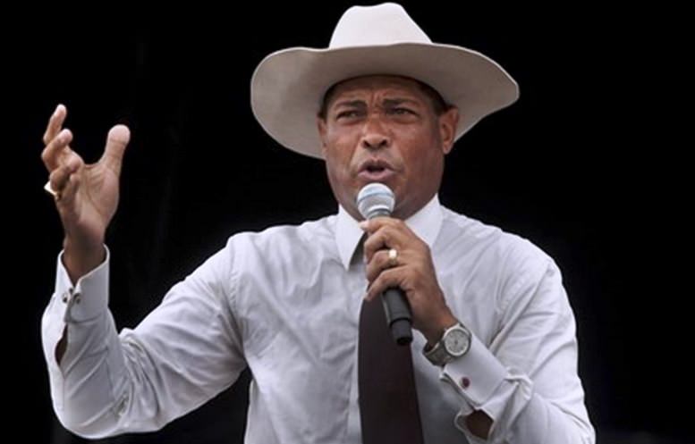 Justiça Vai Leiloar Bens Da Igreja Mundial Após Calote De Valdemiro