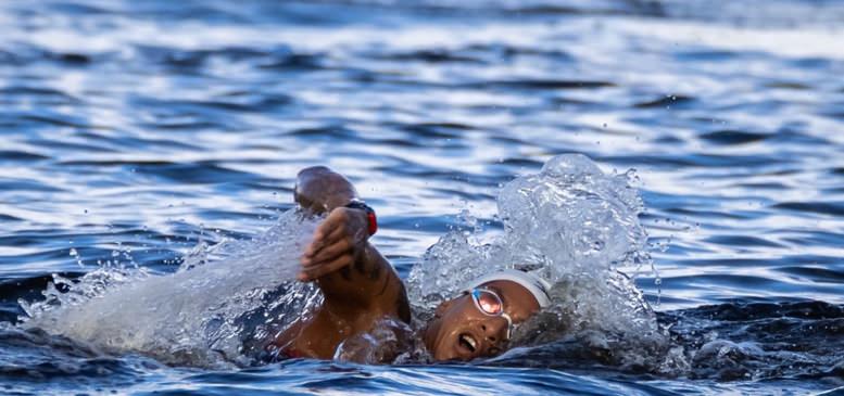 Aos 29 Anos, Baiana Ana Marcela Conquista o Ouro Olímpico Na Maratona Aquática