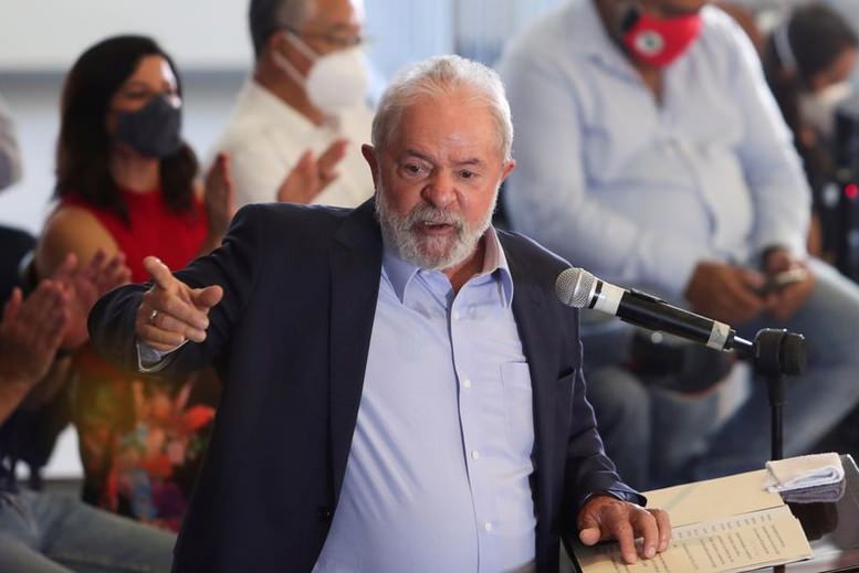 Com 39%, Lula Lidera Corrida Presidencial e Tem Quase a Soma Se Bolsonaro, Ciro e Datena, Diz Pesquisa