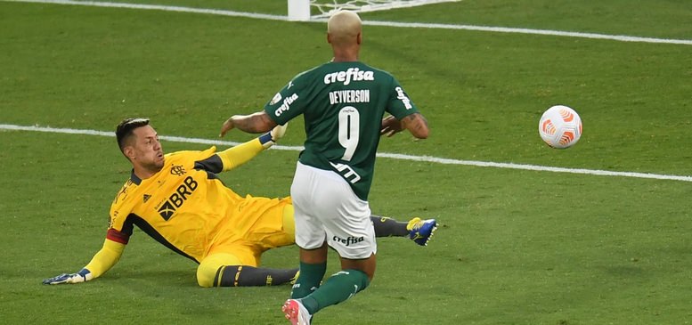 Palmeiras Bate o Flamengo e Conquista o Tri da Libertadores