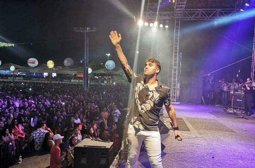 Tayrone adia shows após testar positivo para Covid-19