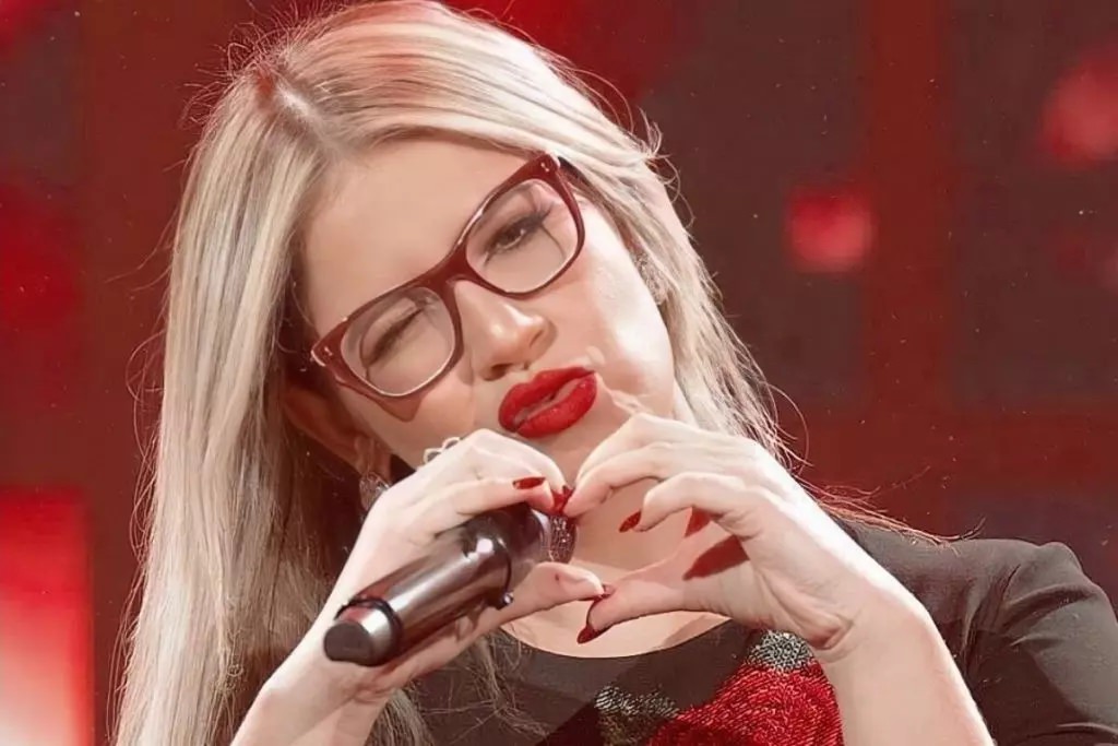 Gravação inédita de Marília Mendonça viraliza e gravadora exige retirada da web