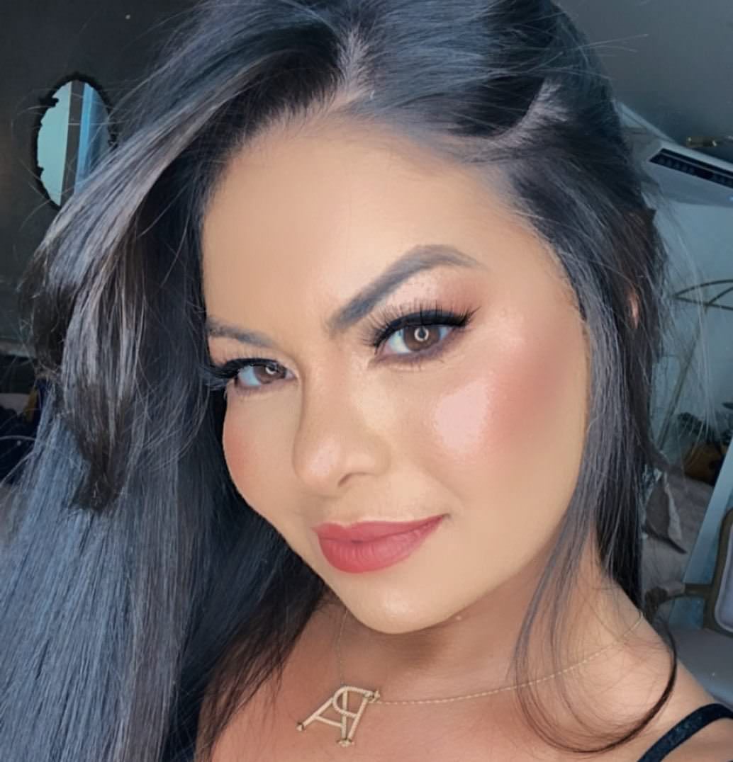 Paulinha Abelha permanece internada na UTI