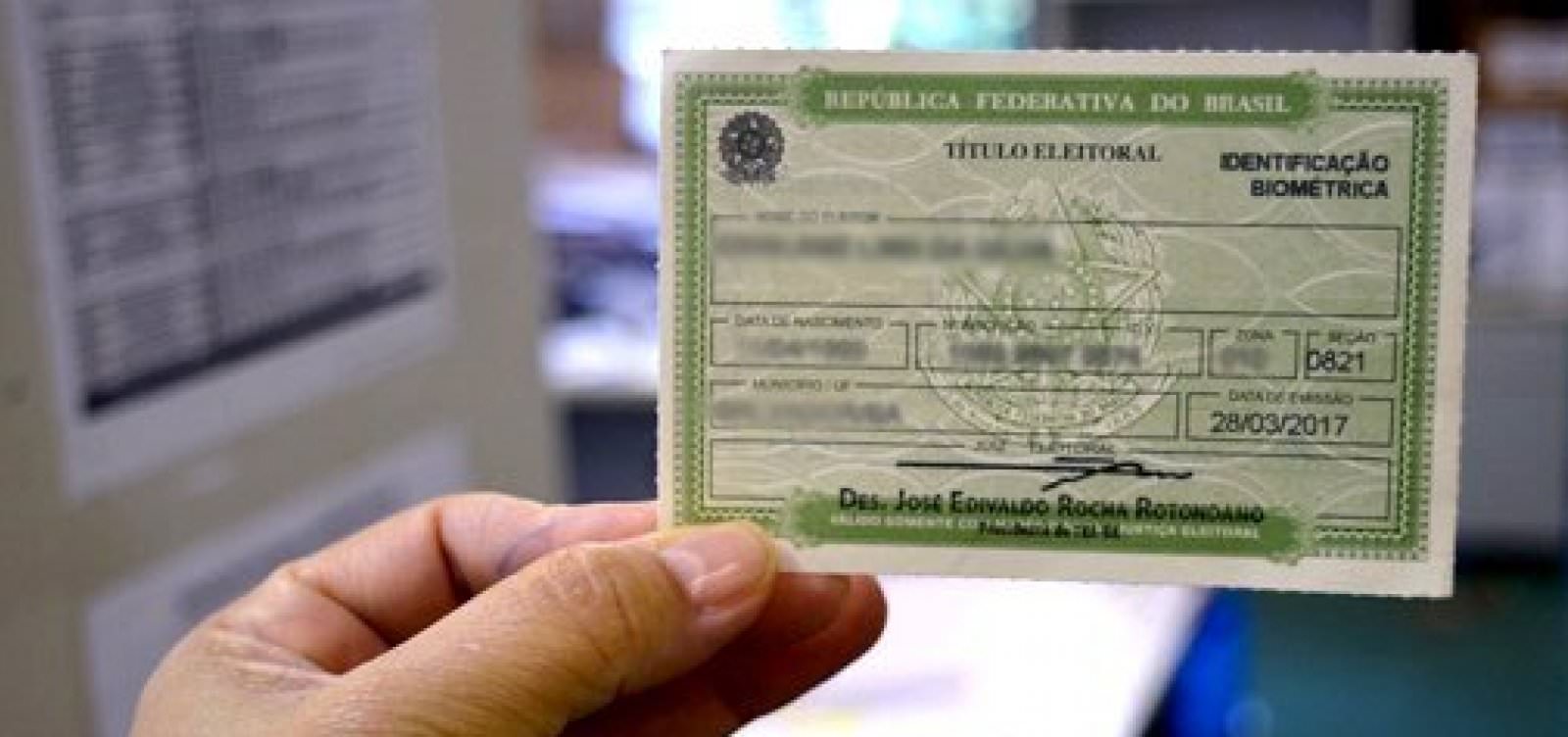 Apenas 15% dos jovens aptos a votar emitiram título de eleitor na Bahia