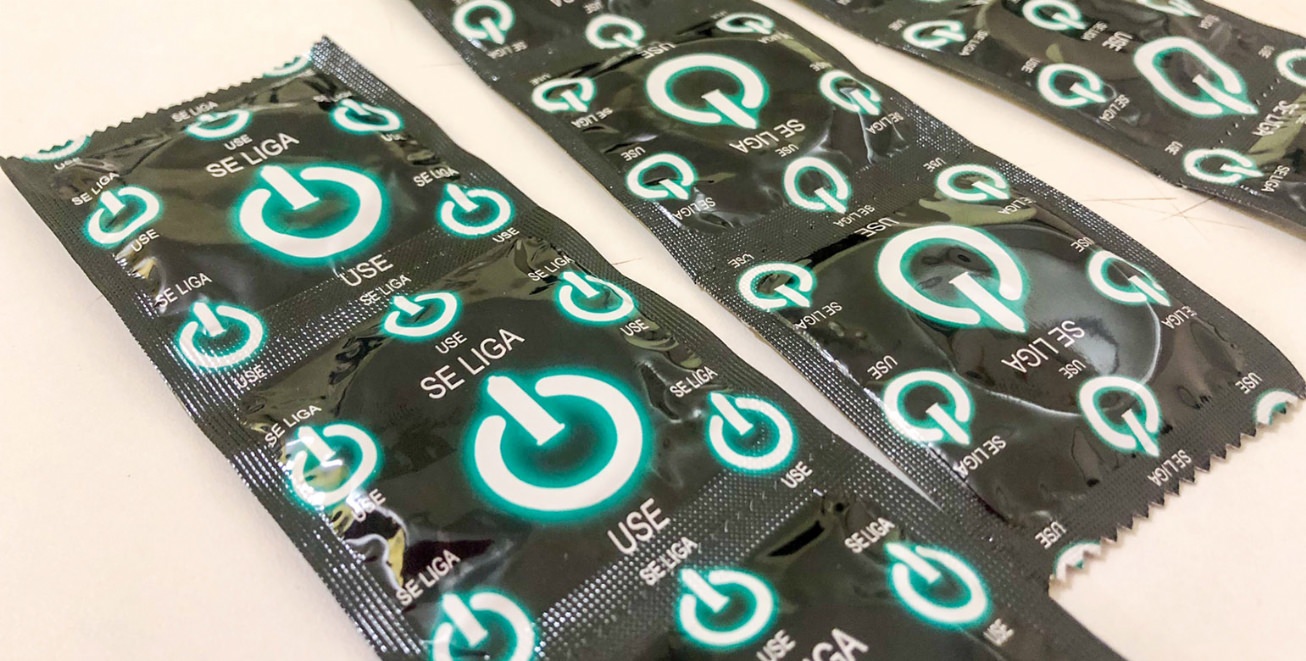 Aproximadamente 60% dos brasileiros acima dos 18 anos afirmam não usar preservativos