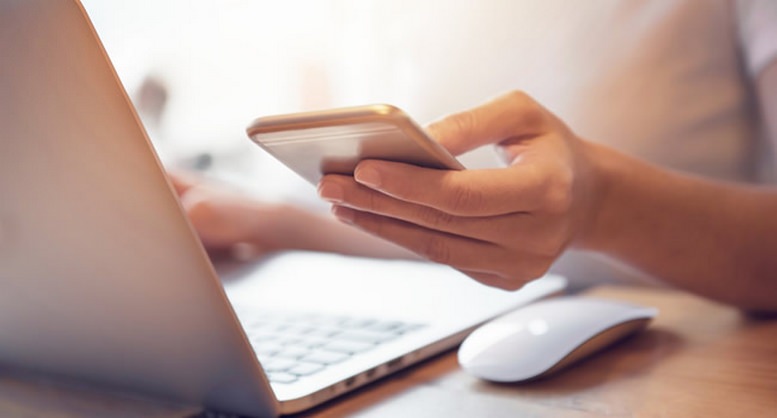 Brasil ocupa o 2º lugar de países onde se gastam mais tempo em frente a celular e computador