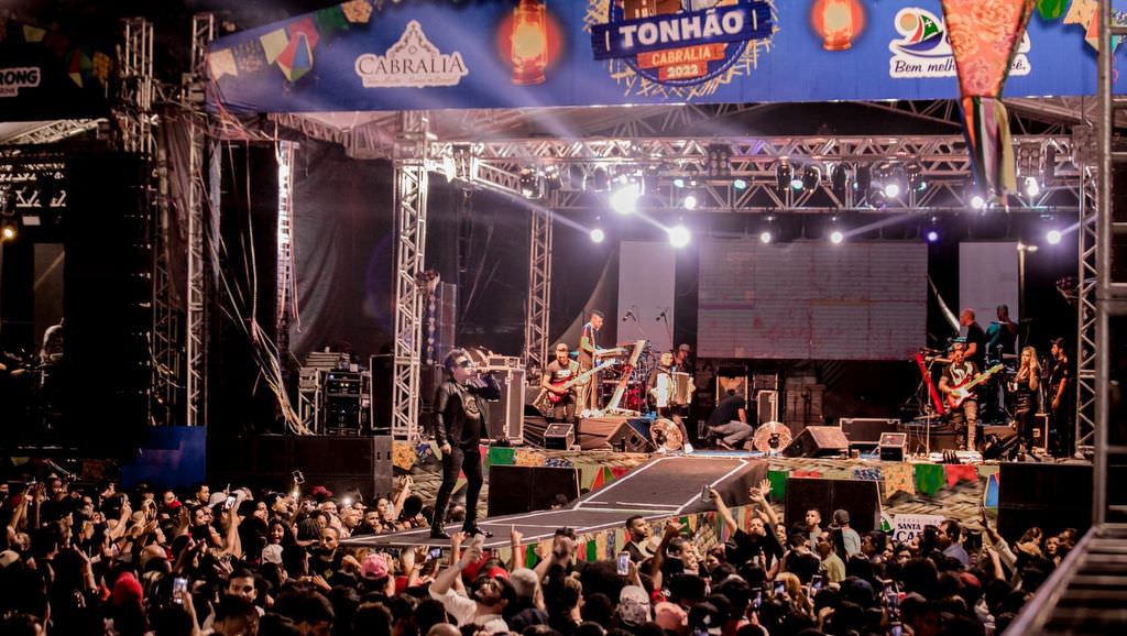 Prefeito de Santa Cruz Cabrália anuncia cancelamento do São João devido aos estragos causados pelas chuvas