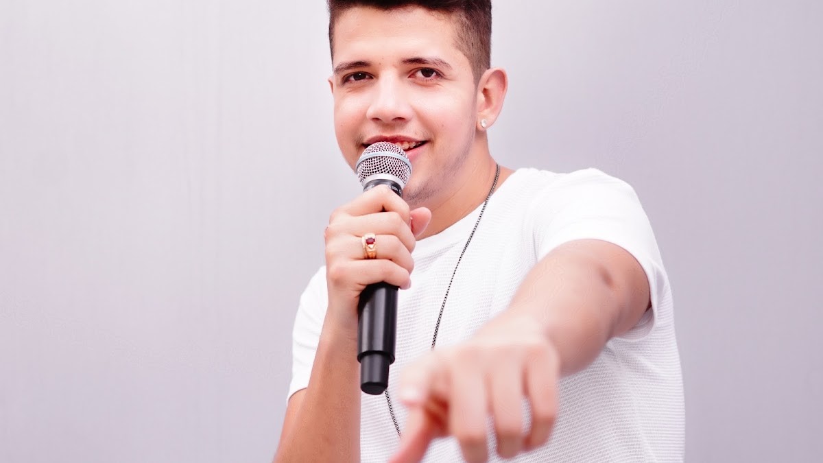 Nadson Ferinha reúne grandes nomes da música na gravação do seu primeiro DVD em Salvador