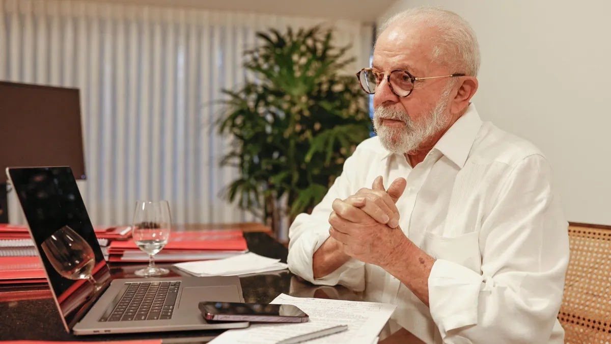 Lula lidera com folga cenários para 2026; gestão é aprovada por 51,6% dos eleitores