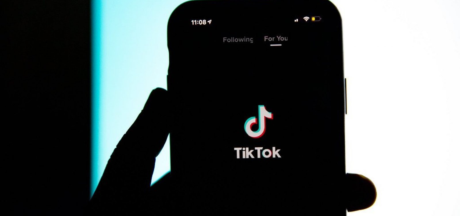 TikTok é condenado a pagar indenização de R$ 500 a usuários no Brasil, por coleta ilegal de dados