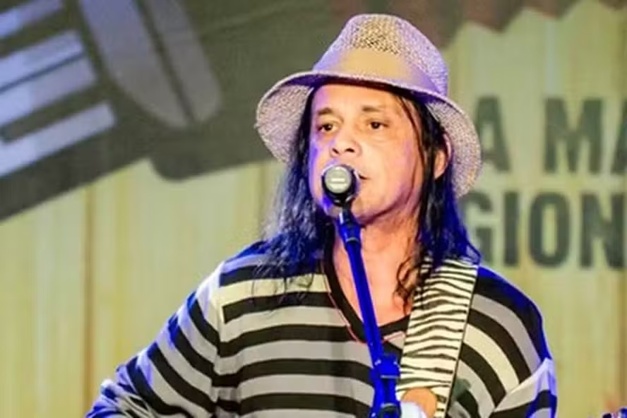 Missinho, primeiro vocalista da banda Chiclete com Banana morre em Salvador