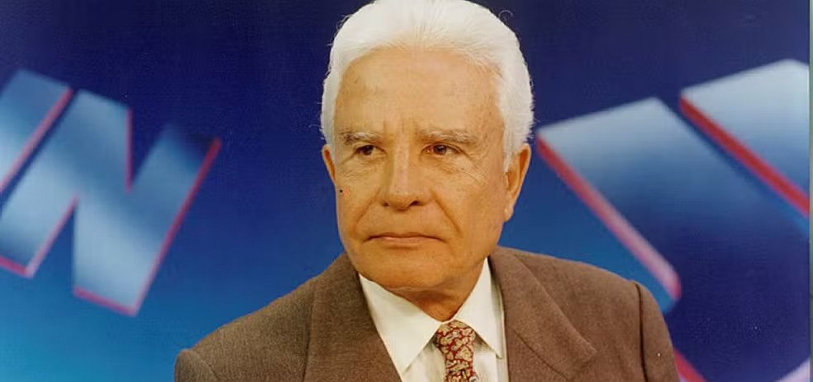 Morre Cid Moreira, aos 97 anos; jornalista foi vítima de uma pneumonia