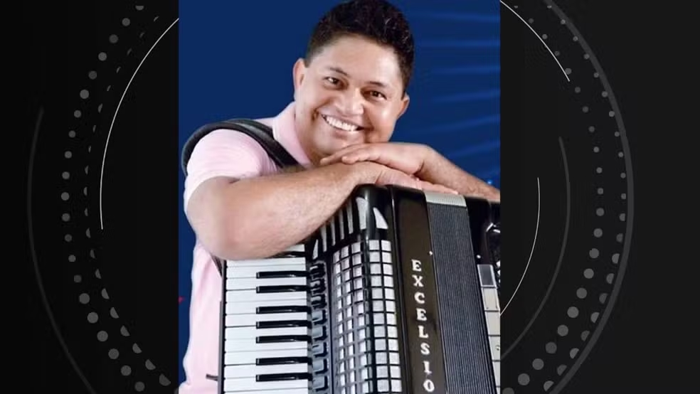 Sanfoneiro Wanderley do Nordeste passa mal e morre aos 52 anos no interior da Bahia