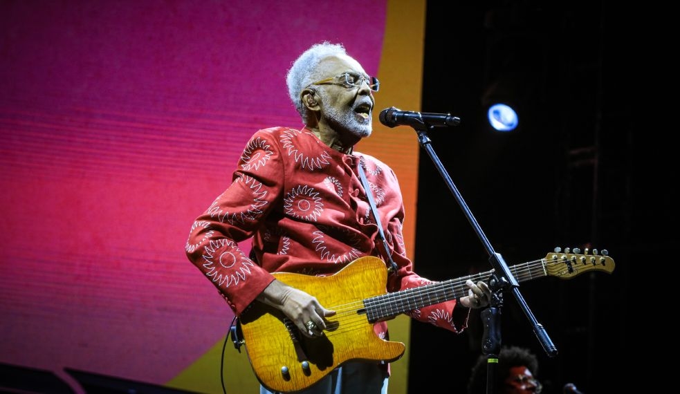 Gilberto Gil: Veja músicas mais tocadas do cantor que completa 83 anos