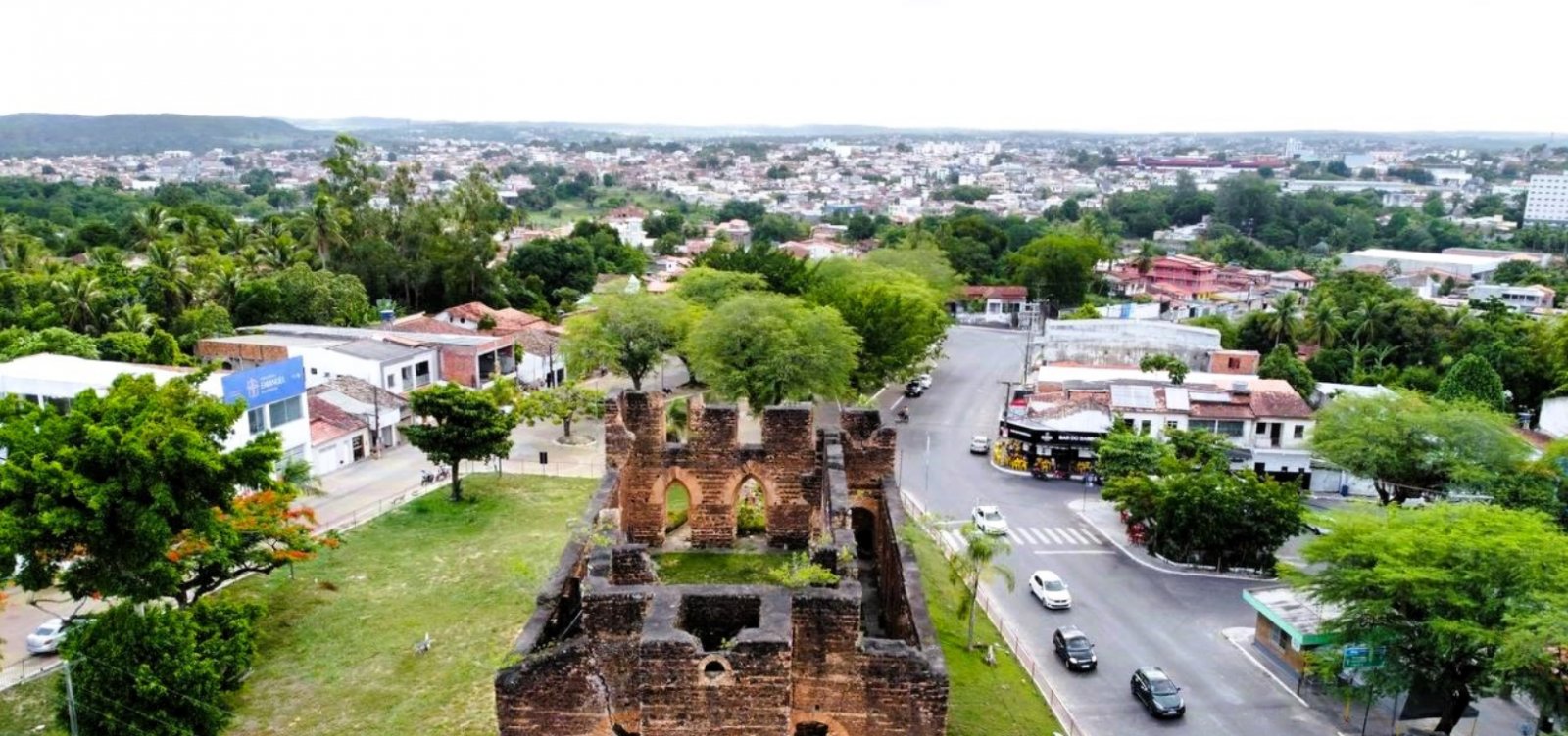 Alagoinhas suspende organização do São João 2026 após prejuízos com chuvas